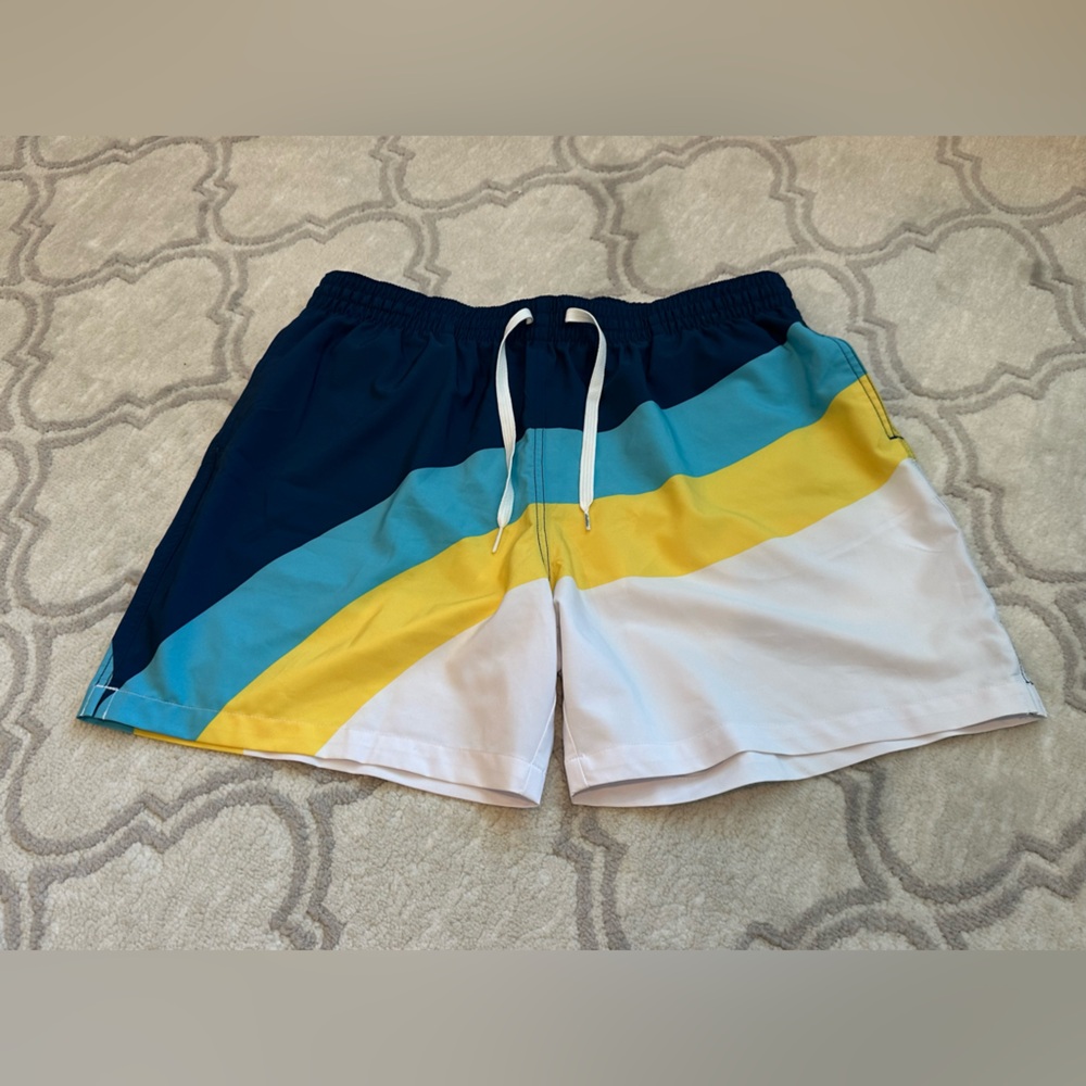 Men’s Chubbies swim trunk, 5.5” inseam, XL